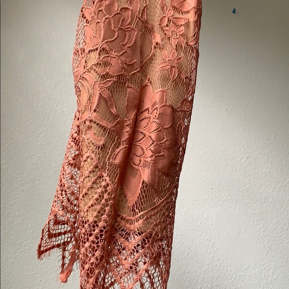 Top - Picture 2 of 3